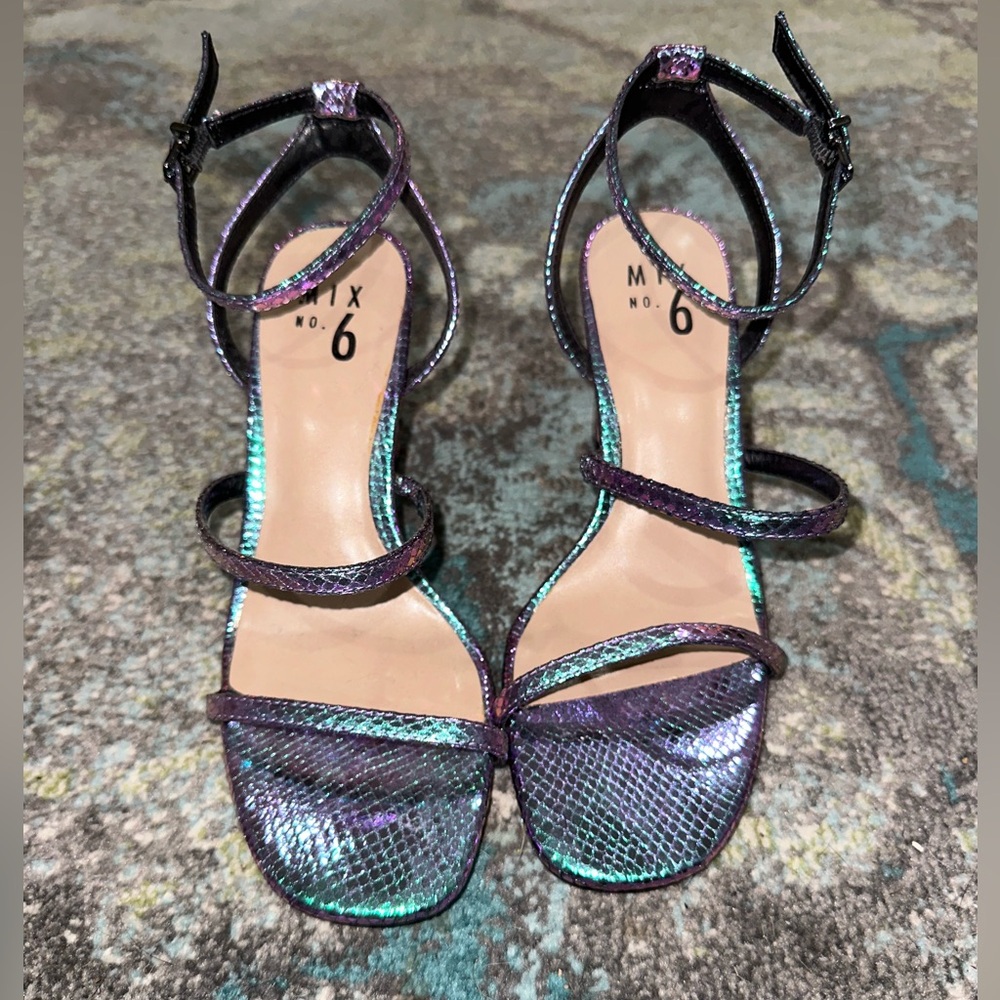 NWOT Iridescent Strappy Heels